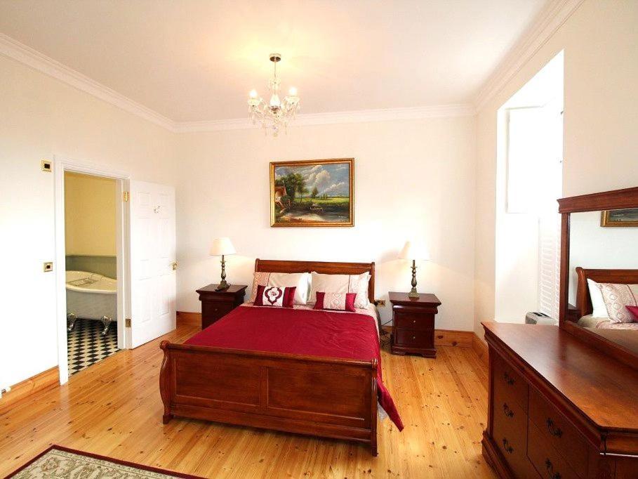 The Post House Apartment Kinsale Exterior photo